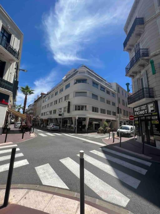 Superbe 2 Pieces, Equipe Centre De Cannes.
